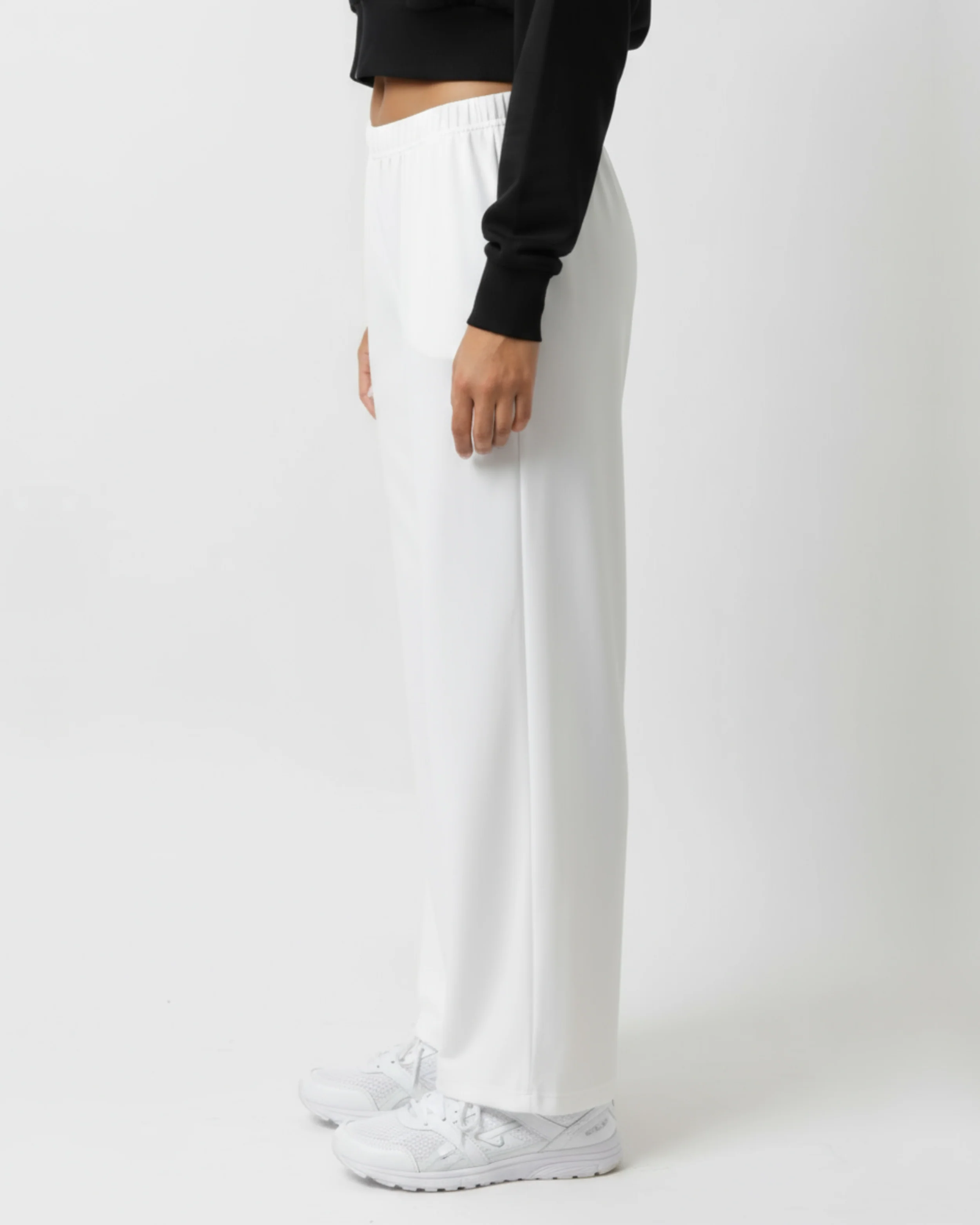 Core Flowy Pants - Image 6