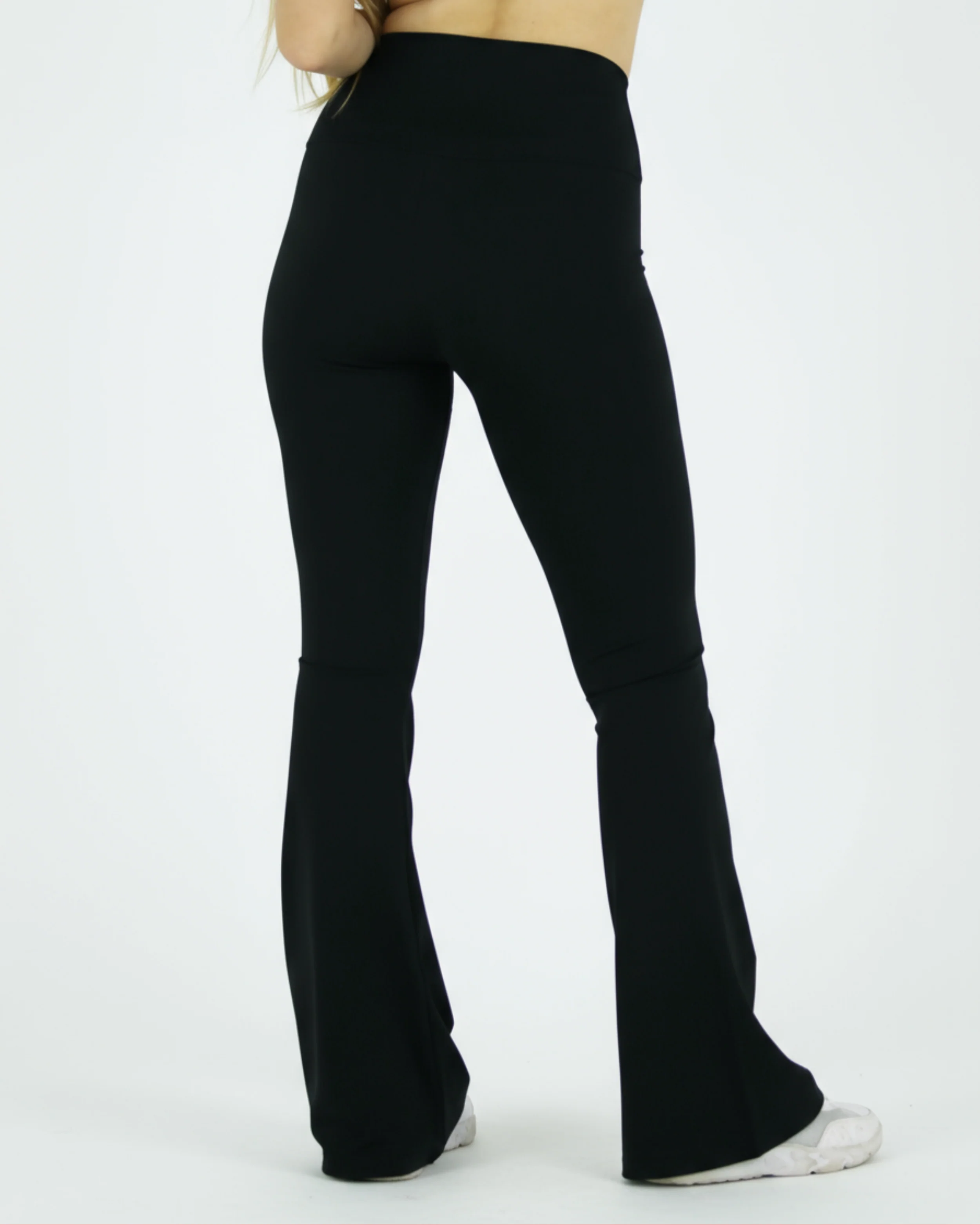 Prime Flared Leggings - Image 3